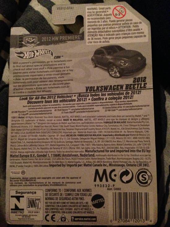 2012 Volkswagon Beetle - New Models toy car collectible - Main Image 2