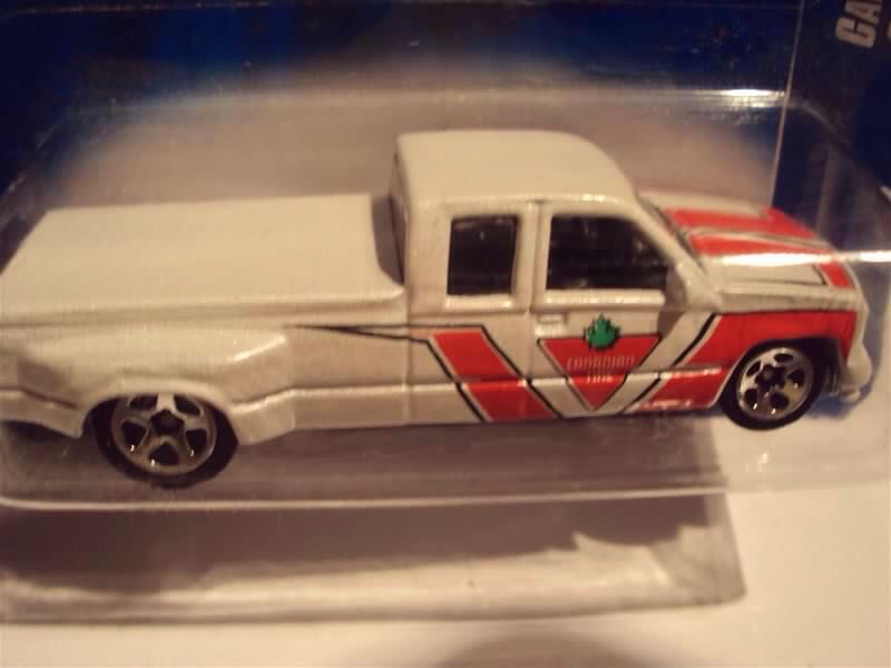 Chevy 3500 - Canadian Tire - Limited Edition toy car collectible - Main Image 2