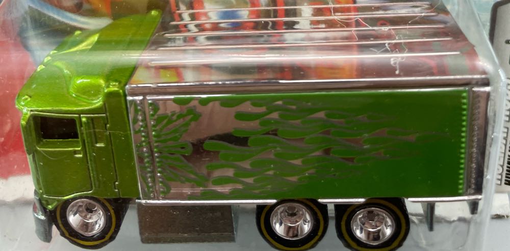 Hiway Hauler - 2007 Holiday Rods toy car collectible - Main Image 2