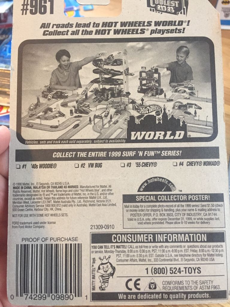 40s Woodie - Surf N Fun Series 1999 toy car collectible - Main Image 2