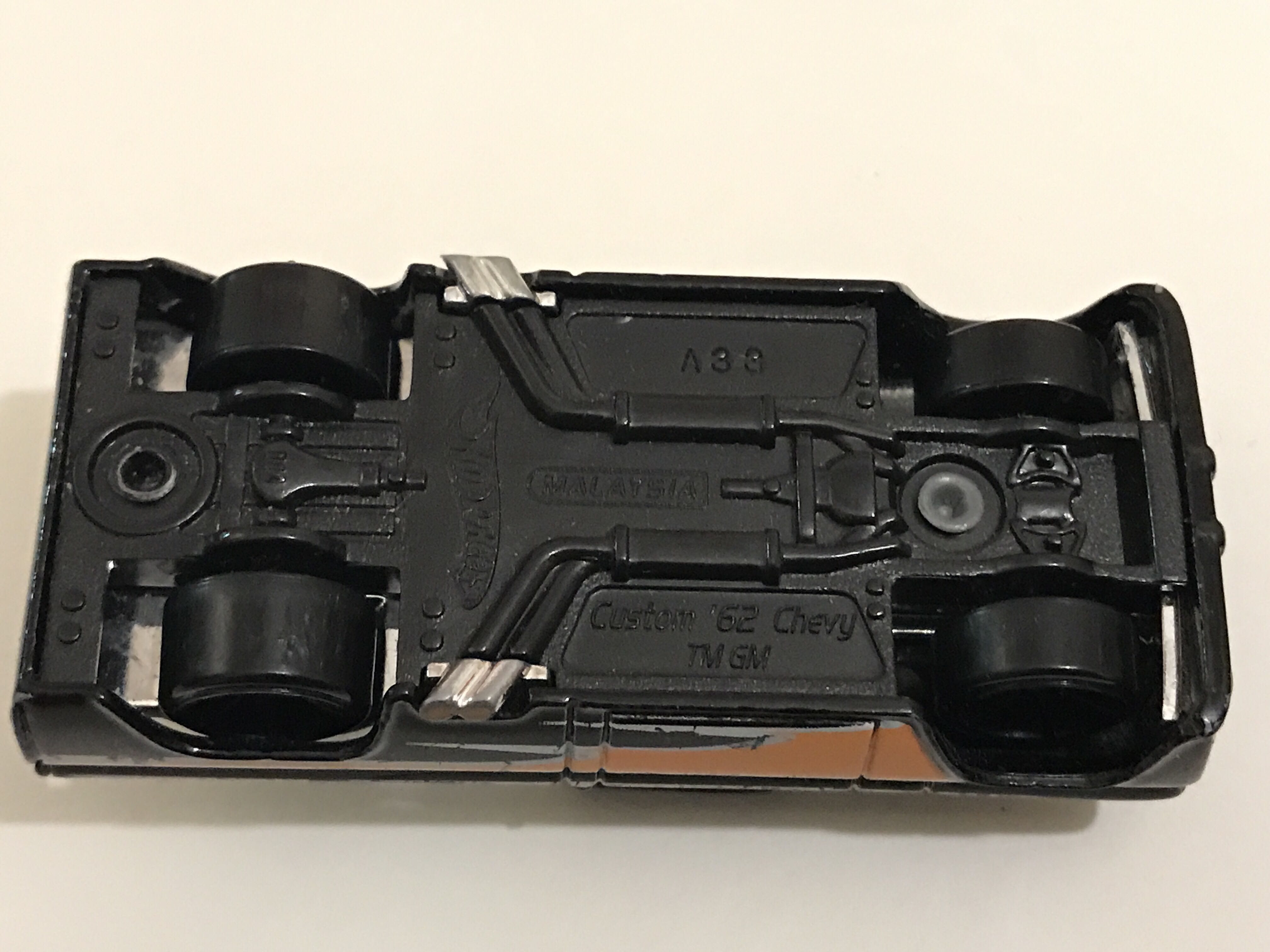 Custom ’62 Chevy - 2008 New Models toy car collectible - Main Image 4