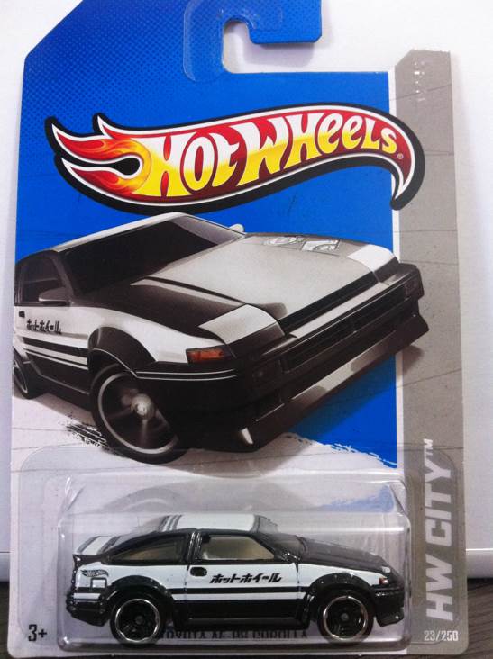 AE-86 Corolla - HW City toy car collectible - Main Image 2