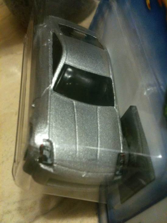 Nissan Z - 2002 First Editions toy car collectible - Main Image 2
