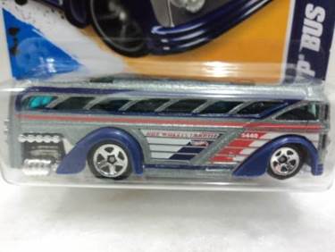 Surf’s Up Bus - HW City Works ’12 toy car collectible - Main Image 2