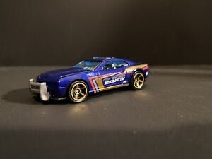 10 Camaro SS - Car Meet 5-Pack toy car collectible - Main Image 3