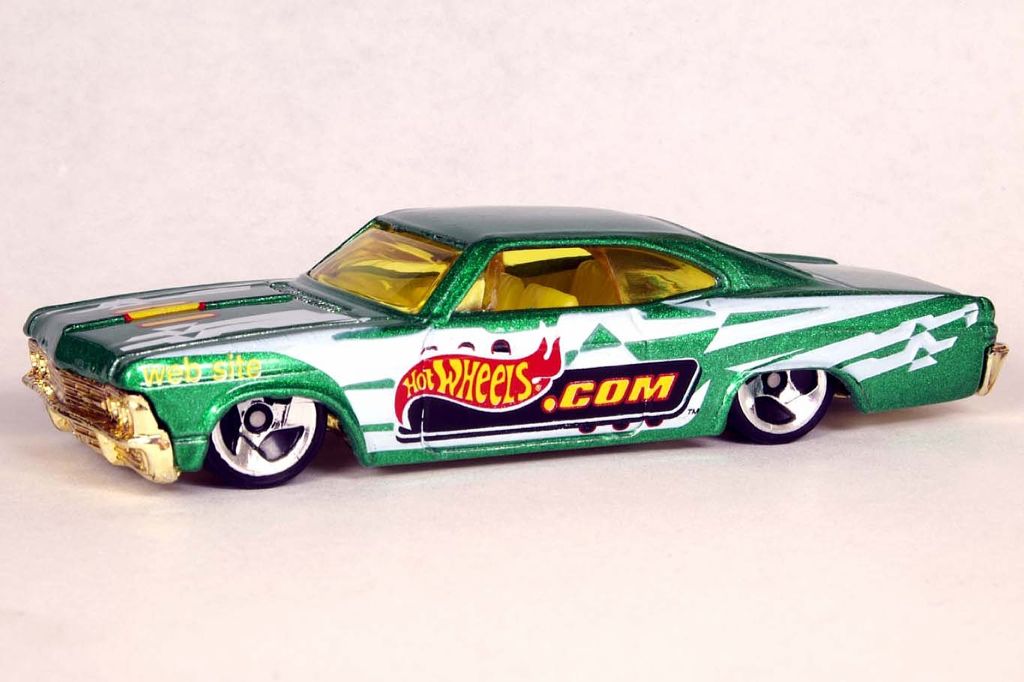 ’65 Impala - MATTEL WEELS toy car collectible - Main Image 2