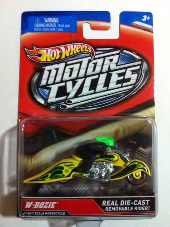 Muscle Machine Dupont ’55 Chevy