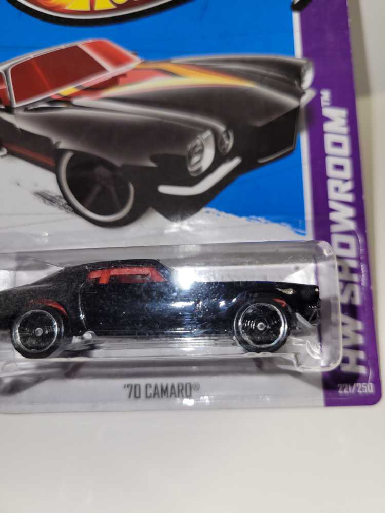 ’70 Camaro - HW Showroom toy car collectible - Main Image 3