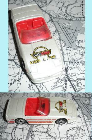 1988 Corvette - Miscellaneous toy car collectible - Main Image 2