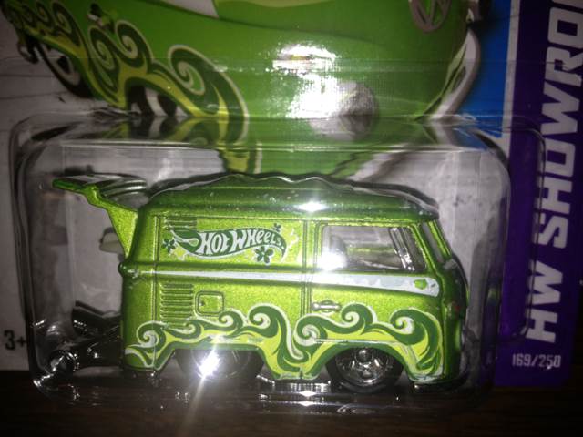 VW Kool Kombi Bus - HW Hot Trucks toy car collectible - Main Image 2