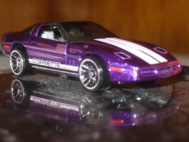80s Corvette - 2012 HW Showroom toy car collectible - Main Image 2