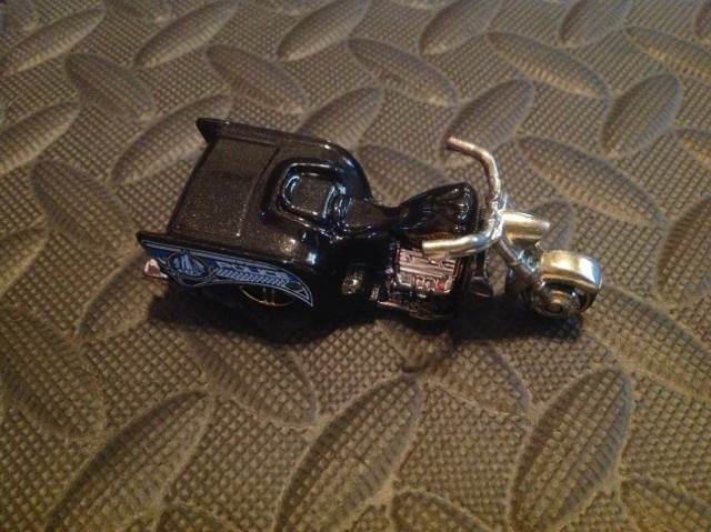 Boss Hoss Cycles - Hw City Works 5 Pack toy car collectible - Main Image 2