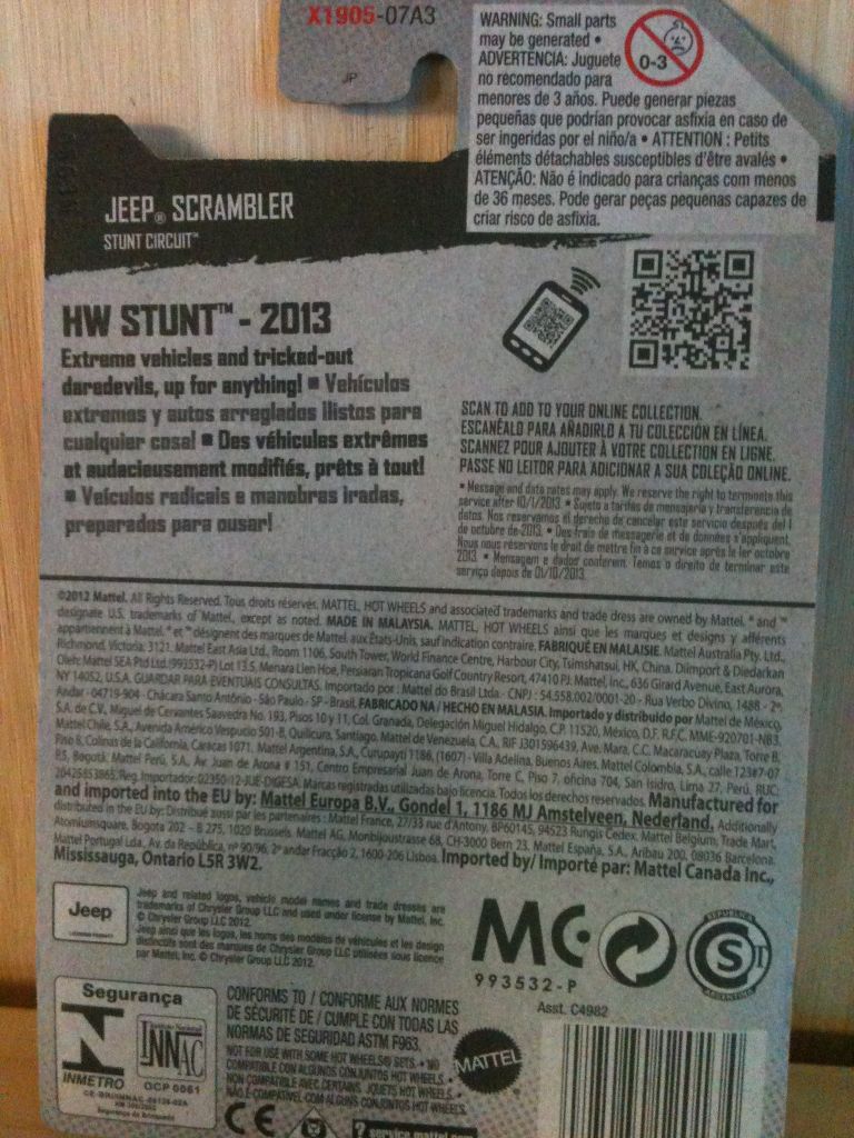 Jeep Scrambler - HW Stunt ’13 toy car collectible - Main Image 2