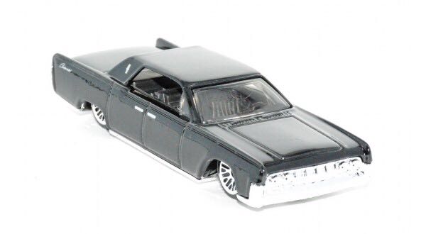 ‘64 Lincоln Continental - 2010 - HW Race World Volcano toy car collectible - Main Image 2