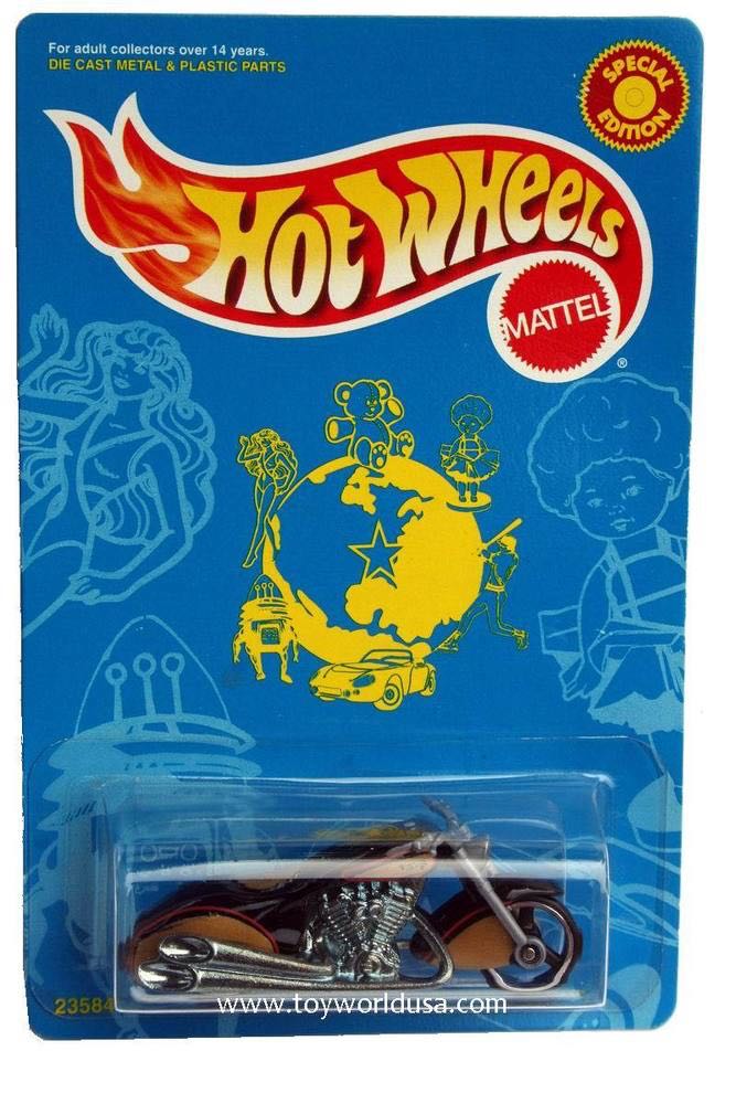 Scorchin  Scooter White’s Guide - White Guild Exclusive toy car collectible - Main Image 2