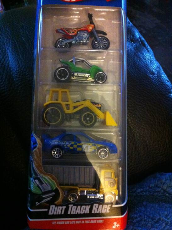 Dirt Track Race  toy car collectible - Main Image 1