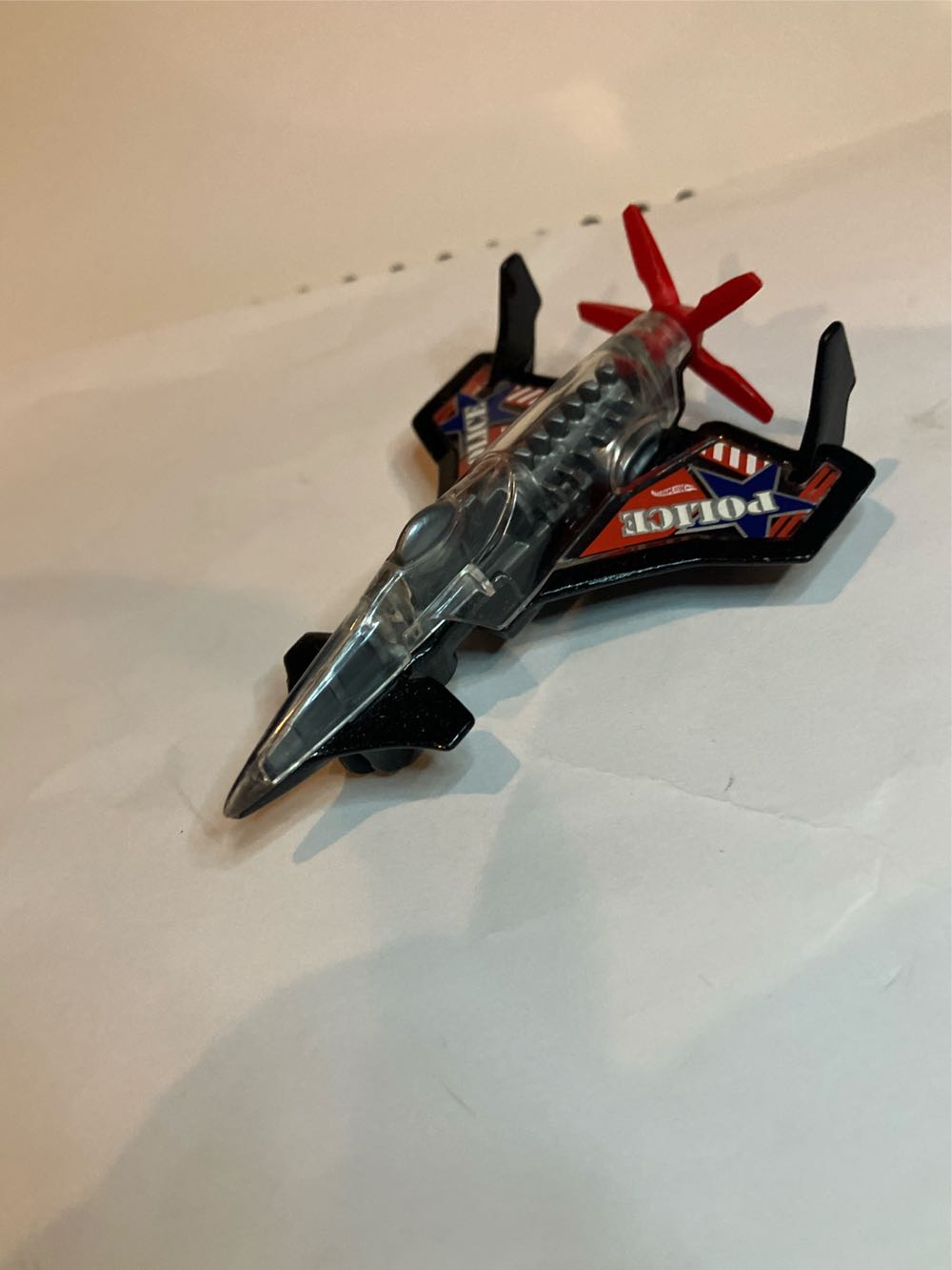 Poison Arrow - 2013 Police Pursuit toy car collectible - Main Image 3