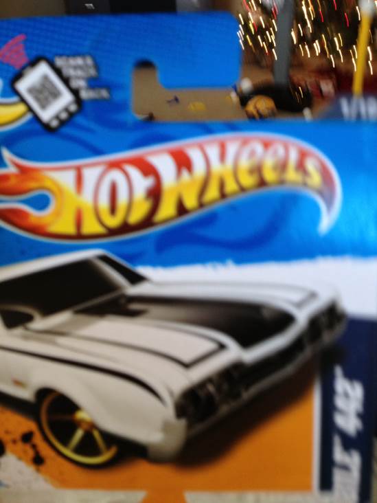 1/10 2012 ’67 Olds 442 - Muscle Mania - ’12 toy car collectible - Main Image 1