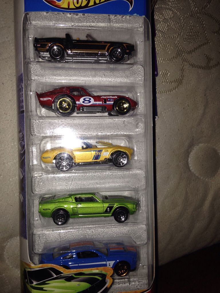 Shelby 5-Pack - Shelby toy car collectible - Main Image 2