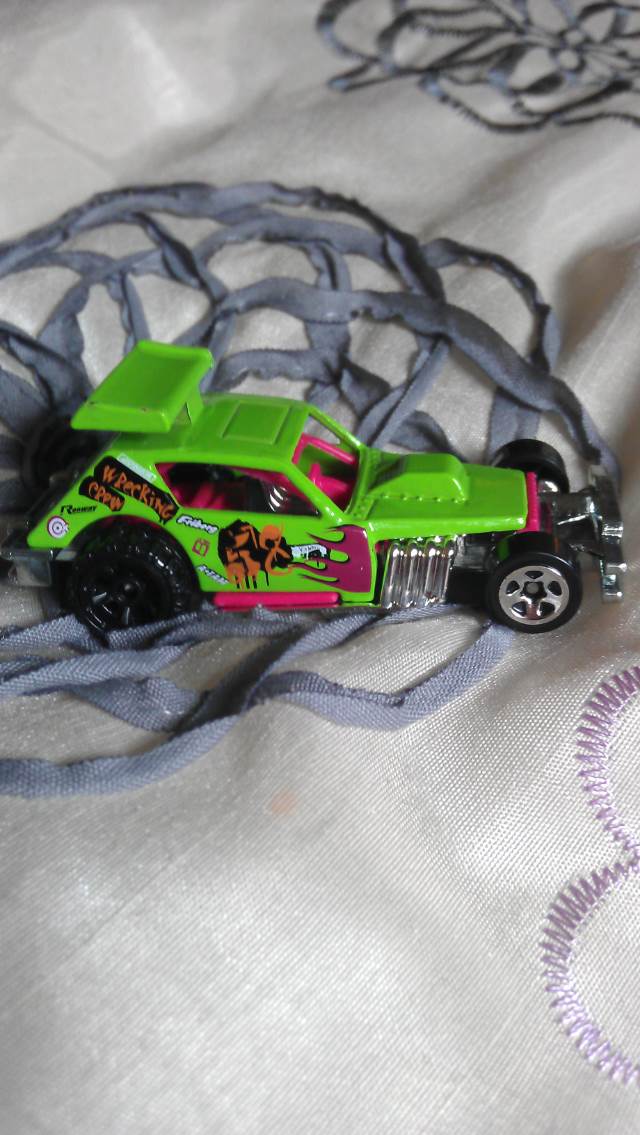 Surfin’ School Bus