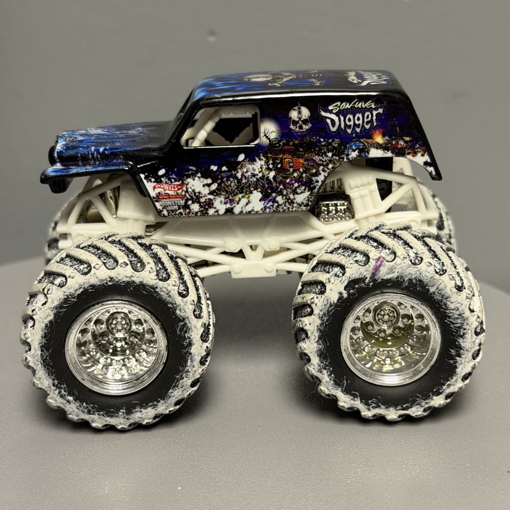 Son-uva Digger Holiday Edition - Holiday Edition toy car collectible - Main Image 2