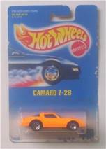 Camaro Z-28 Hot Wheels 449  toy car collectible - Main Image 2