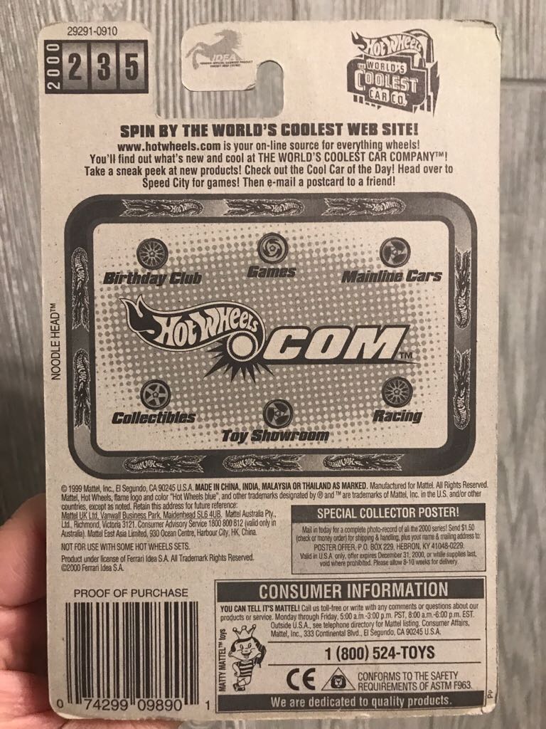 Ferrari 550 Maranello - 2000 Hot Wheels toy car collectible - Main Image 2