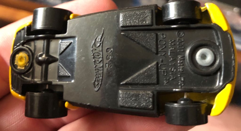 Pony-up - 2011 10 Pack toy car collectible - Main Image 2