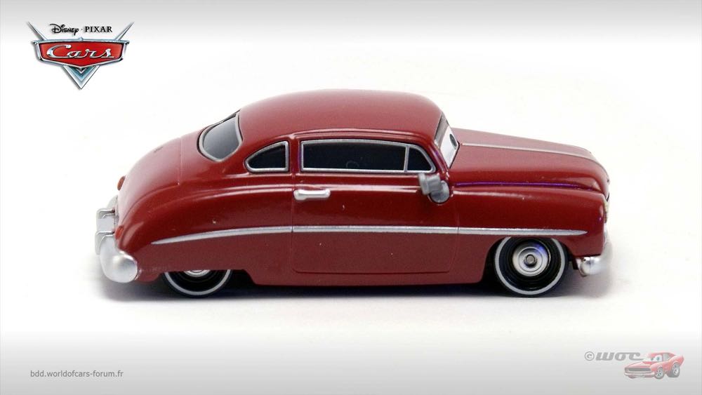 Percy Handbrake - (2012 - RADIATOR SPRINGS CLASSICS) PACK OF 3 (30) toy car collectible - Main Image 3