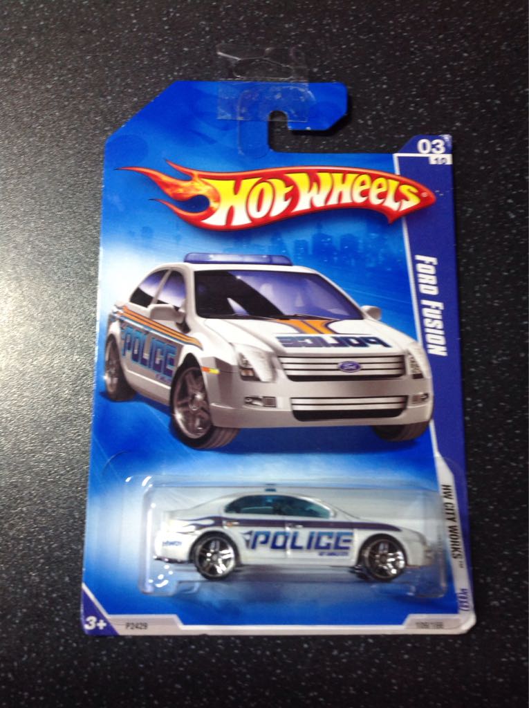 Ford Fusion  toy car collectible - Main Image 1