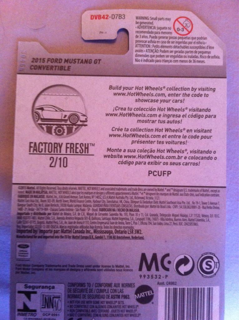 2015 Ford Mustang GT Convertible - 2017 Factory Fresh toy car collectible - Main Image 2