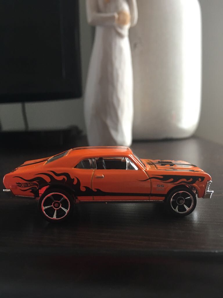1968 Chevy Nova (No Hood Scoop) - HW Flames toy car collectible - Main Image 2