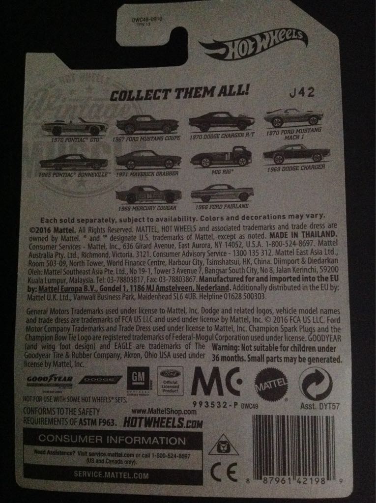 Hot Wheels Dodge Charger - HW Vintage American Muscle toy car collectible - Main Image 2