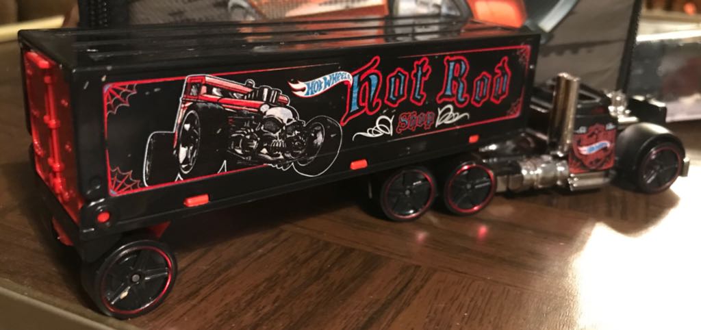 Road Roller - Haulers toy car collectible - Main Image 2