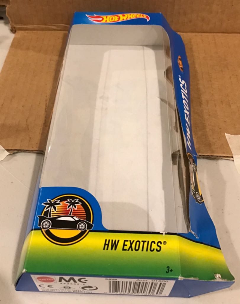 Alfa Romeo 4S - 2016 HW Exotics 5 Pack toy car collectible - Main Image 2