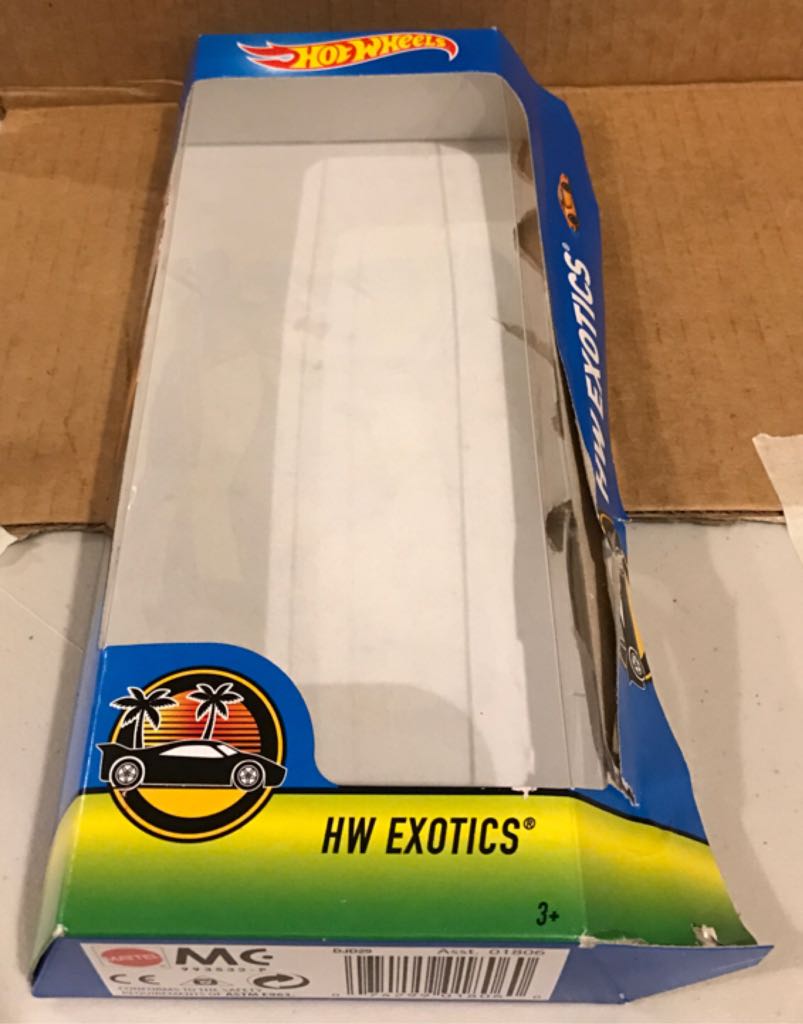 Lamborghini Aventador LP 700-4 - 2016 HW Exotics 5 Pack toy car collectible - Main Image 2