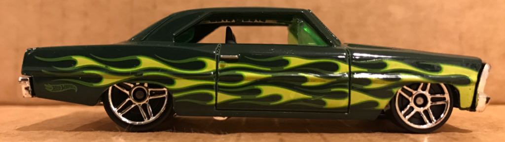 Chevy Nova ’66 - 2016 HW Flames 5 Pack toy car collectible - Main Image 1
