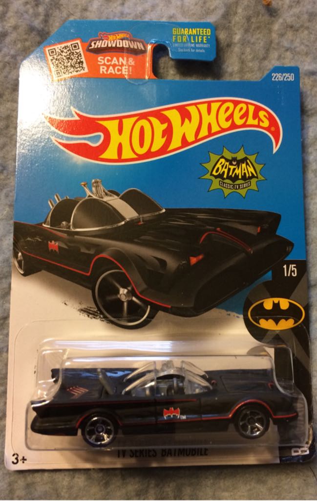 Tv Seties Batmobile  toy car collectible - Main Image 1