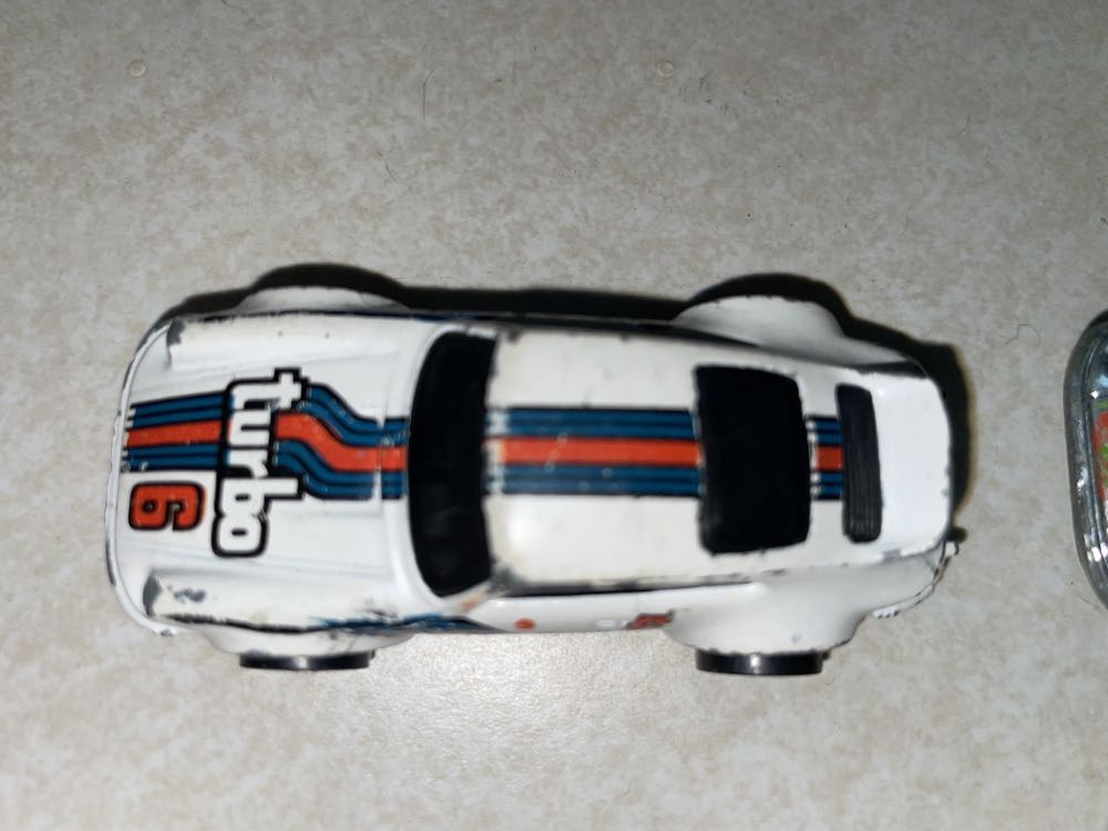 Hot Wheels 1980 Hot Ones P-911 Turbo - Hot Wheels - The Hot Ones toy car collectible - Main Image 2