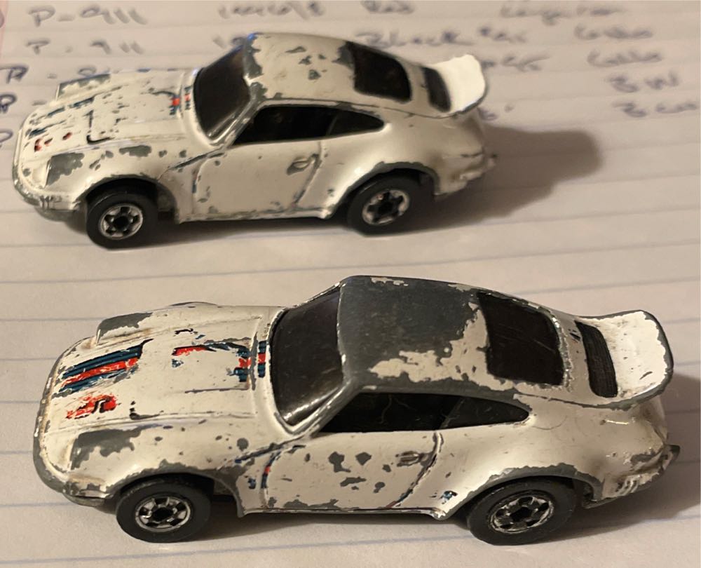 Porsche 911 Turbo - Hot Wheels - The Hot Ones toy car collectible - Main Image 3