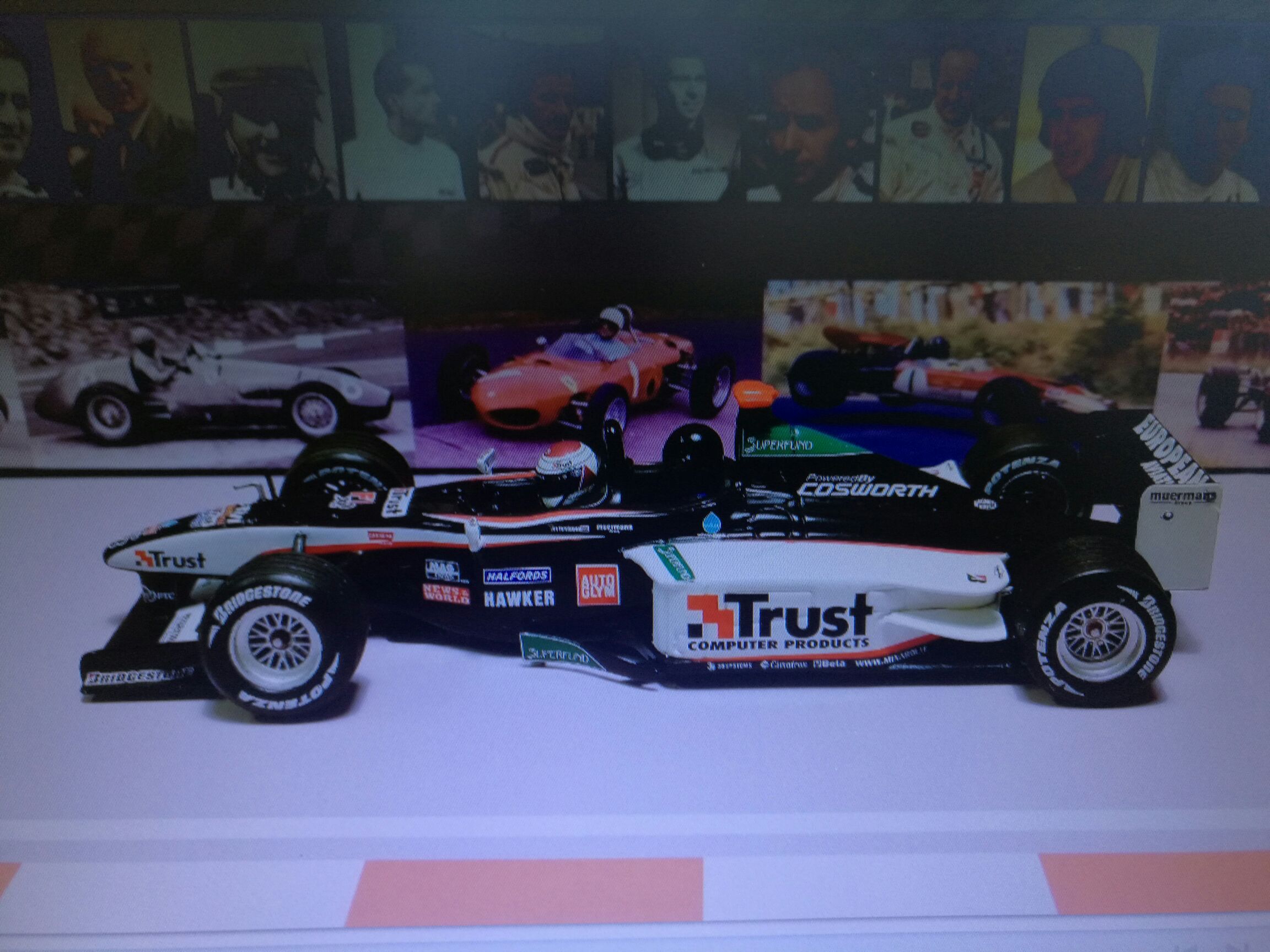 Hot Wheels Nissan Skyline H/T 2000 GT-X Japan Historics