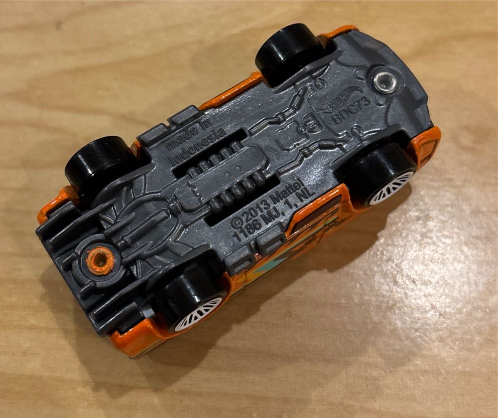 The Vanster (HW) - Netflix Let’s Race 5 Pack toy car collectible - Main Image 4