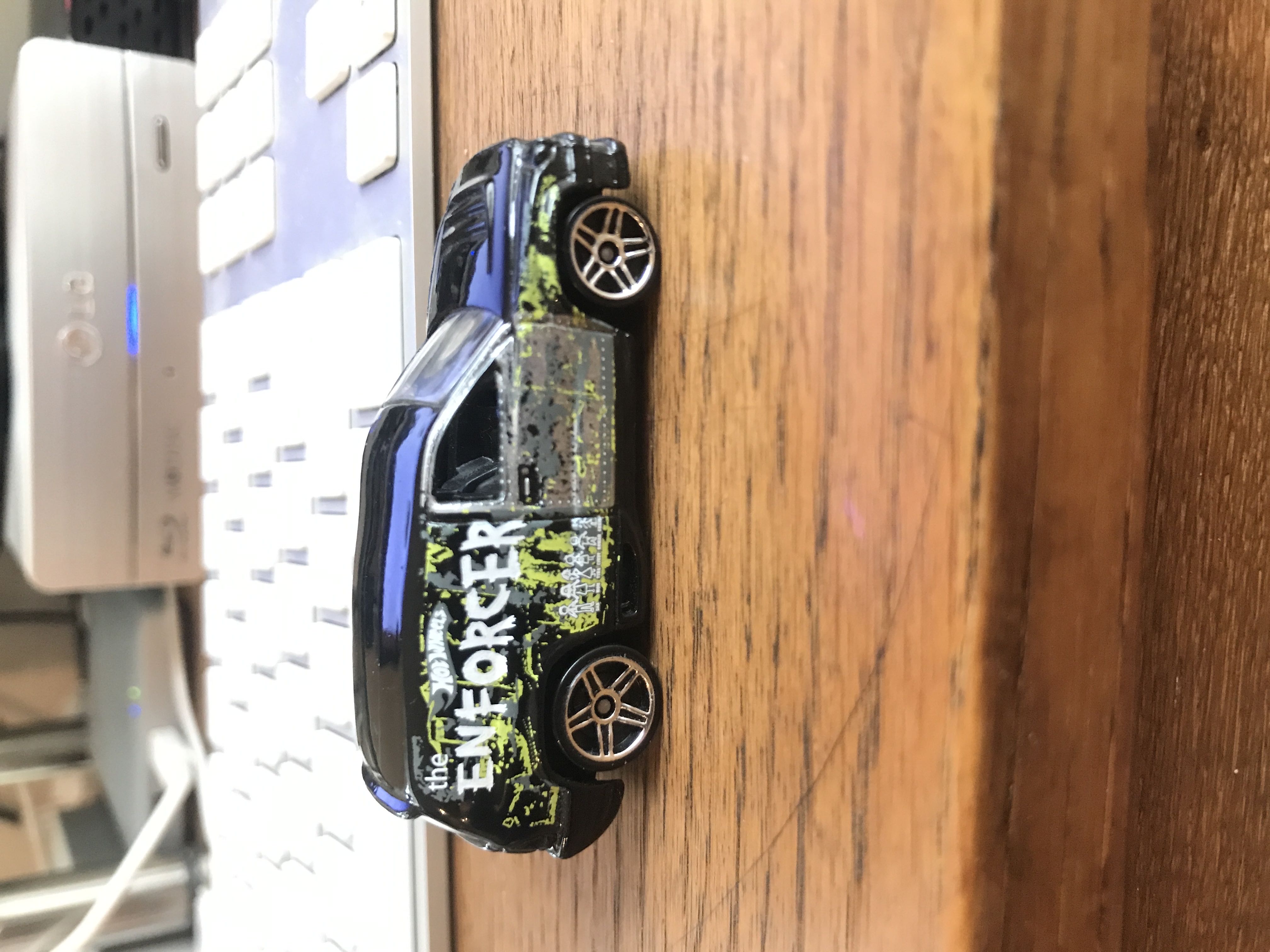 Fandango Enforcer - Attack Pack 5-Pack toy car collectible - Main Image 3
