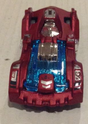 Turbot Rojo - Hot Wheels toy car collectible - Main Image 2