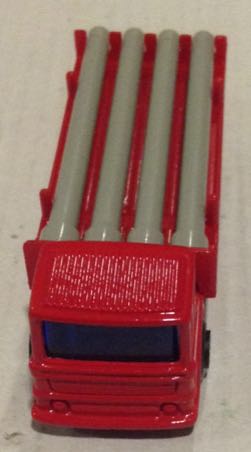 Pipe Truck  Rojo Tubos Grises - Maisto toy car collectible - Main Image 2