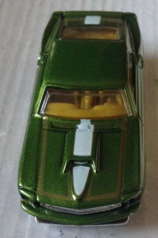 Mustang Verde - Hot Wheels toy car collectible - Main Image 2
