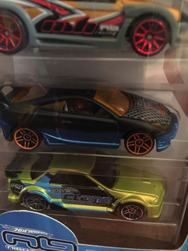 Nissan Skyline R32 Night Breed 5 Pack  toy car collectible - Main Image 2