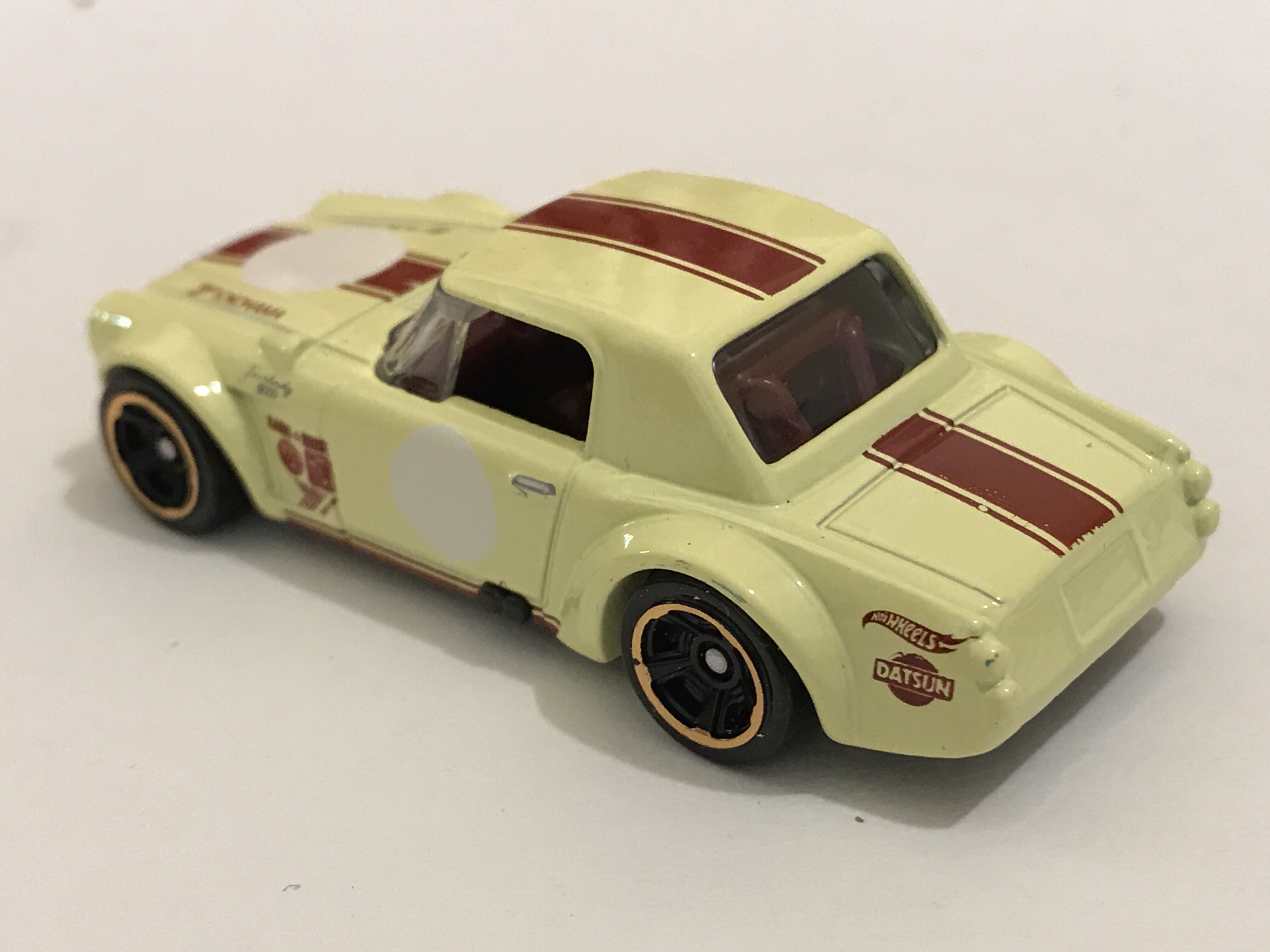 Fairlady 2000 (Loose) - ’17 Legends Of Speed toy car collectible - Main Image 4