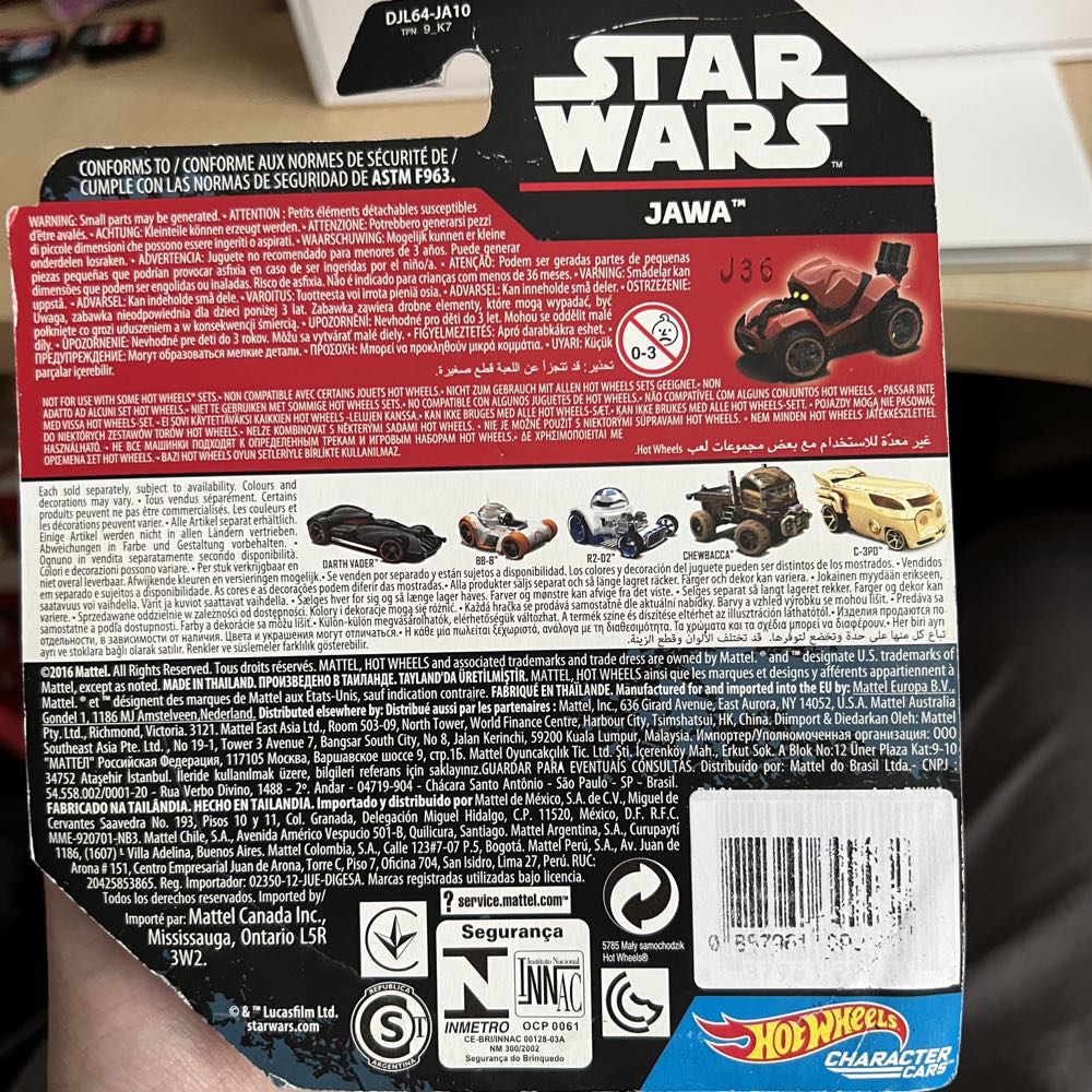 Star Wars - Character Cars - Jawa - 2014 Star Wars Character Series toy car collectible - Main Image 4
