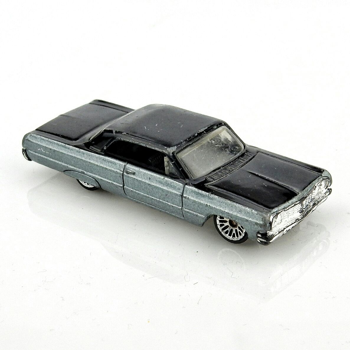 Hot Wheels Nissan Skyline R32 Dropstars Teal